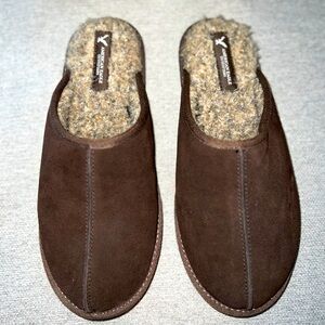 NWOT American Eagle Brown Slippers Mens 11